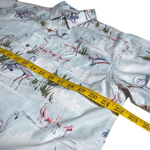 VSTR Premium Flamingo Short Sleeve Button Down, M - Picture 5 of 7